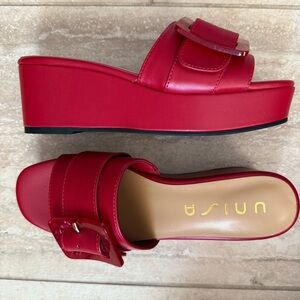 Unisa Y2K style Red Leather Platform Sandals Chunky Buckle Sz 8 Bratz Preppy